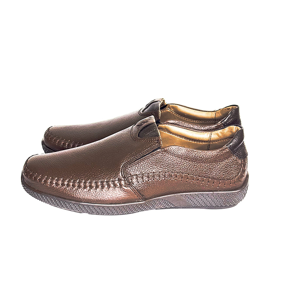 Side profile of Giancarlo brown leather loafers for men – handmade with stitching detail