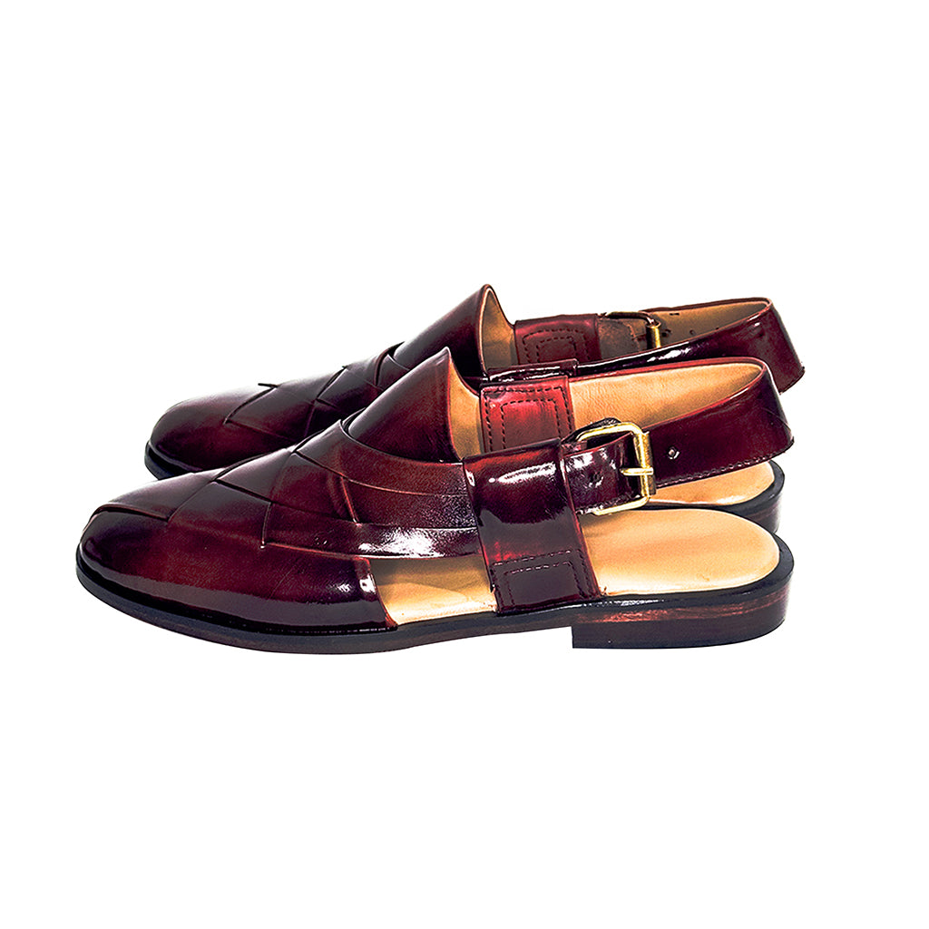 Side profile of Shammo glossy maroon leather chappal with back strap – Marvel Leather